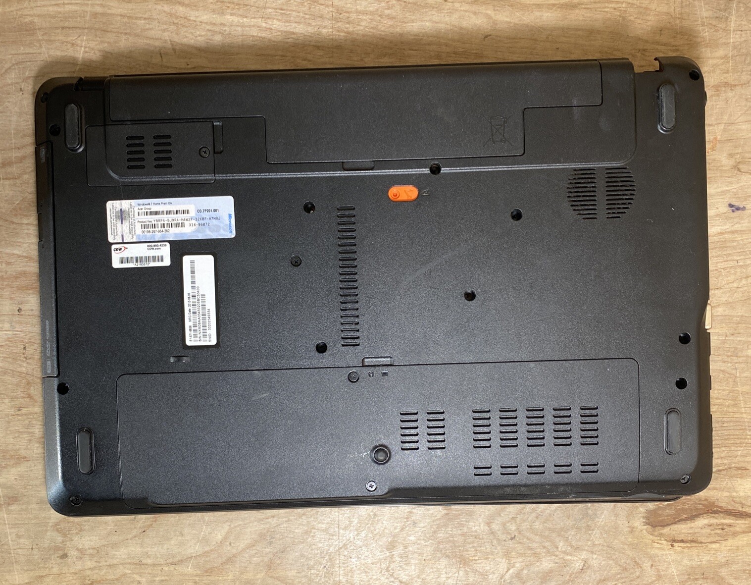 Acer Aspire E1 | Intel Core i5-3230M@2.66GHz | 8GB | 500GB HDD | W10P