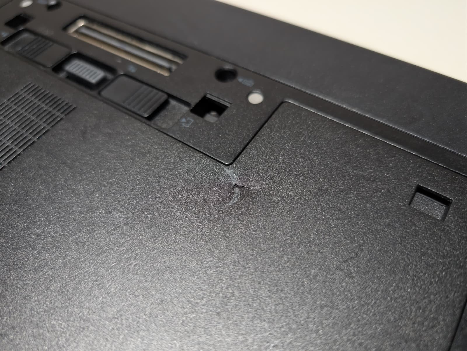 HP EliteBook 8470P | i5 3rd Gen 8GB RAM 250GB HDD | Windows 7 Pro DVD Drive