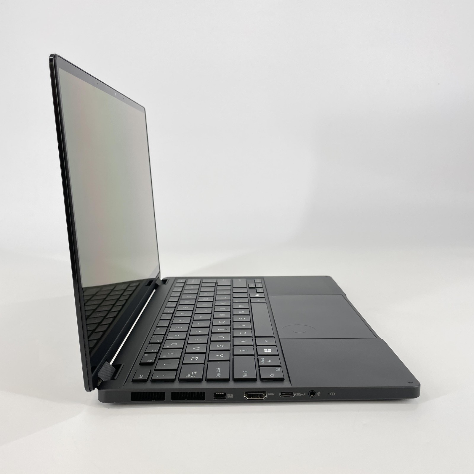 Asus ProArt PX13 QHD+ TOUCH 2.0GHz Ryzen AI 9 HX 370 32GB 1TB RTX 4050 Very Good
