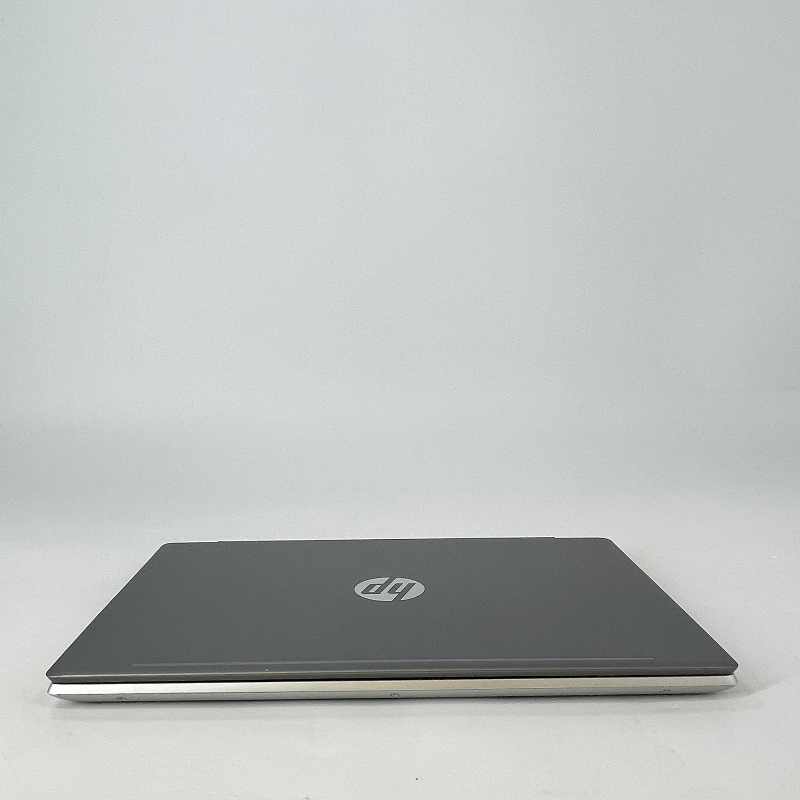 HP Pavilion 14 Silver HD T i5-1035G1 1.00GHz 8GB RAM 1TB HDD Very Good