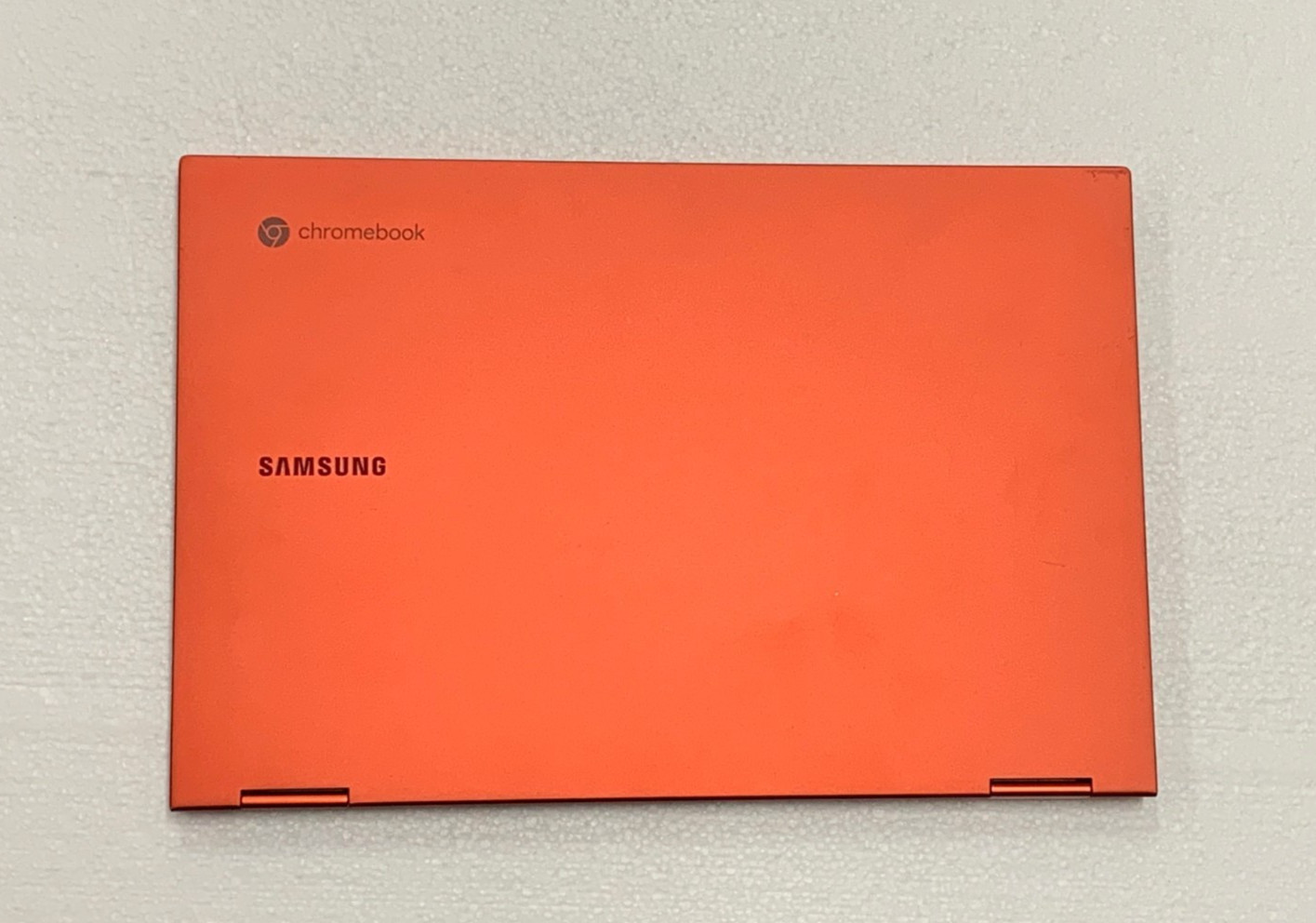 Samsung Galaxy Chromebook 2 (intel core i3, 8GB/128GB) – 13.3″ – 2.10 GHz