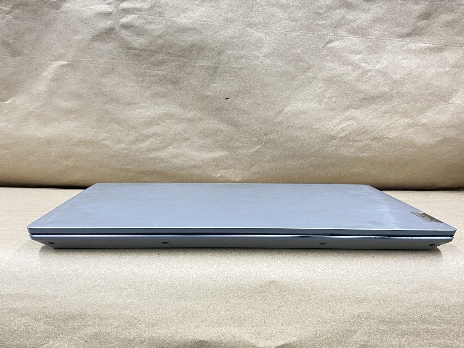 Lenovo 81LG – 15.5″ 1366×768 – Pentium 5405U – 4GB – 256GB SSD – Win 11 Pro