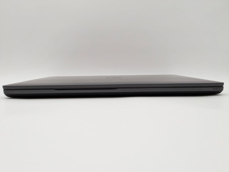 Dell Precision 3520 Laptop Intel i7-8th Gen 8GB 512GB SSD Windows 11 No Charger