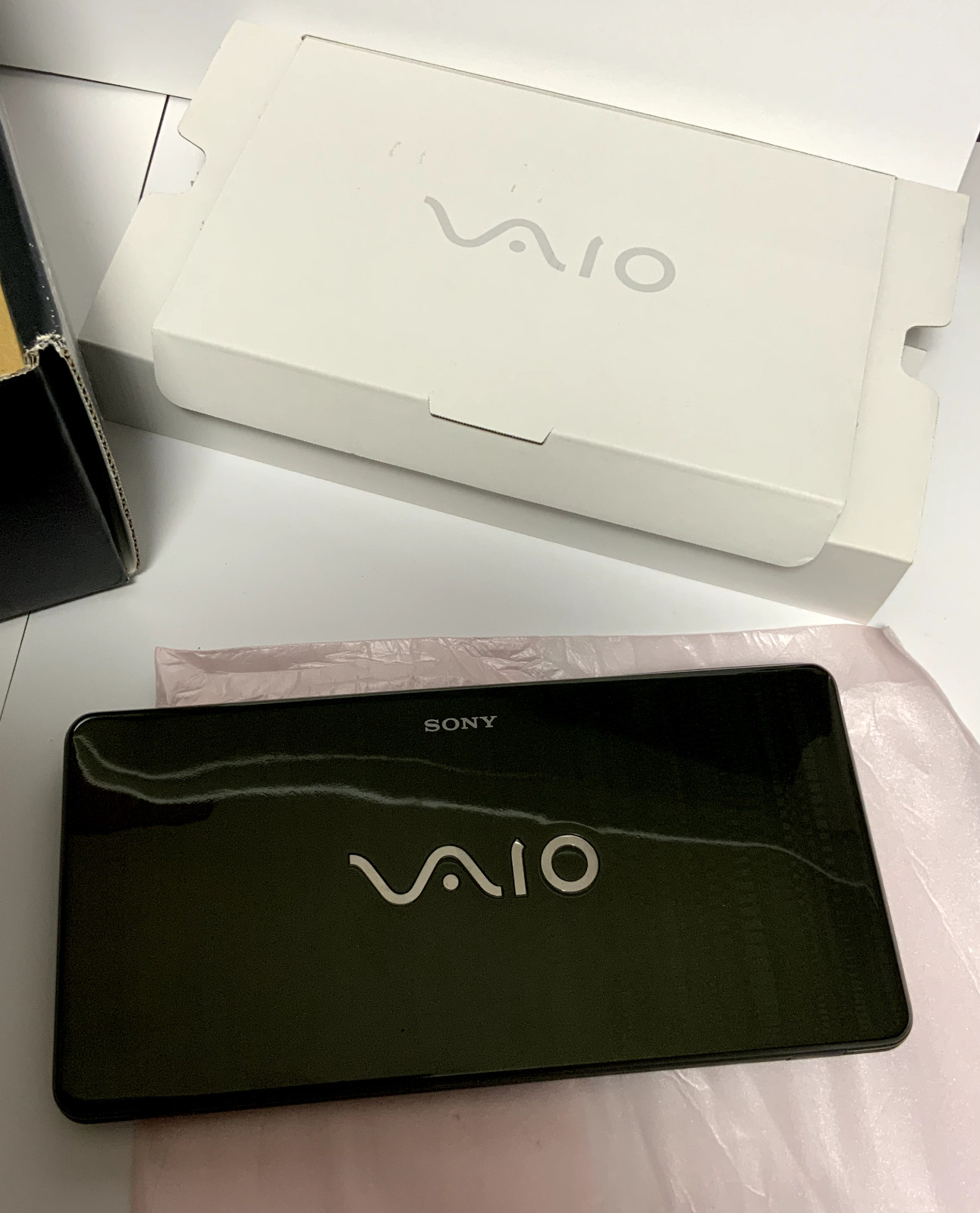 SONY VAIO type P VGN-P91HS Pocket Style PC Layered Peridot Intel Z550 2GHz 2GB