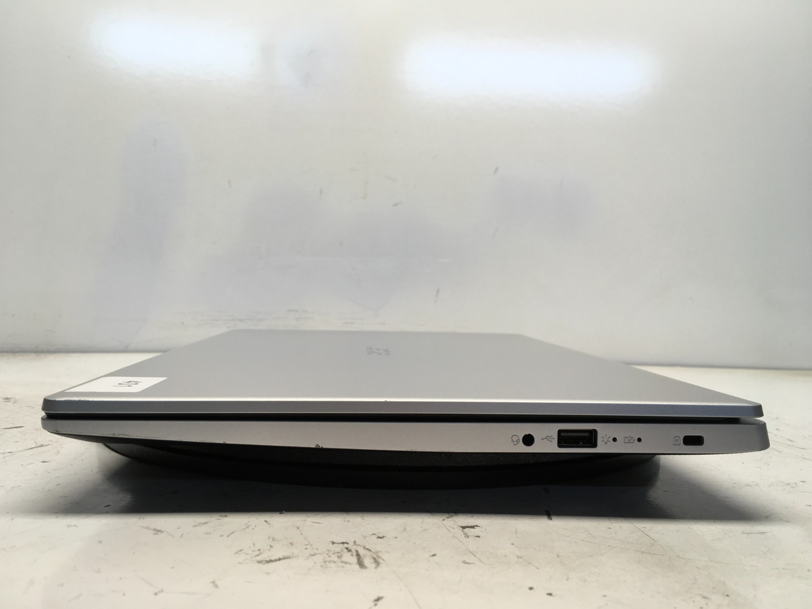 Acer Aspire 3 A315-23 AMD Ryzen 5 3500U 2.1GHz No RAM NO HDD