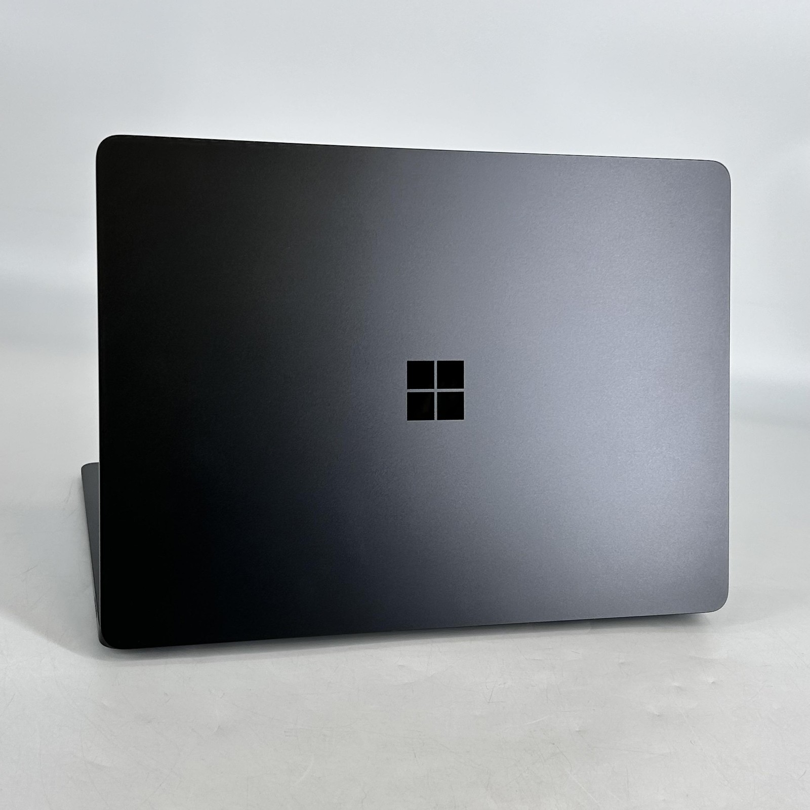 Microsoft Surface Laptop 7 13.8 2K TOUCH 2.2 GHz Ultra 7 268V 32GB 1TB SSD