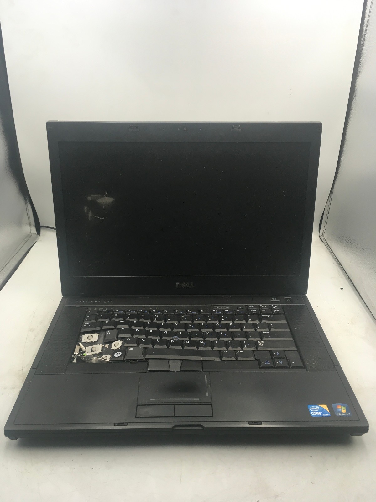 DELL INSPIRON 15 PP30LA – FOR PARTS/DRILLED MOBO – INTEL CORE 2 DUO – NO RAM -BB