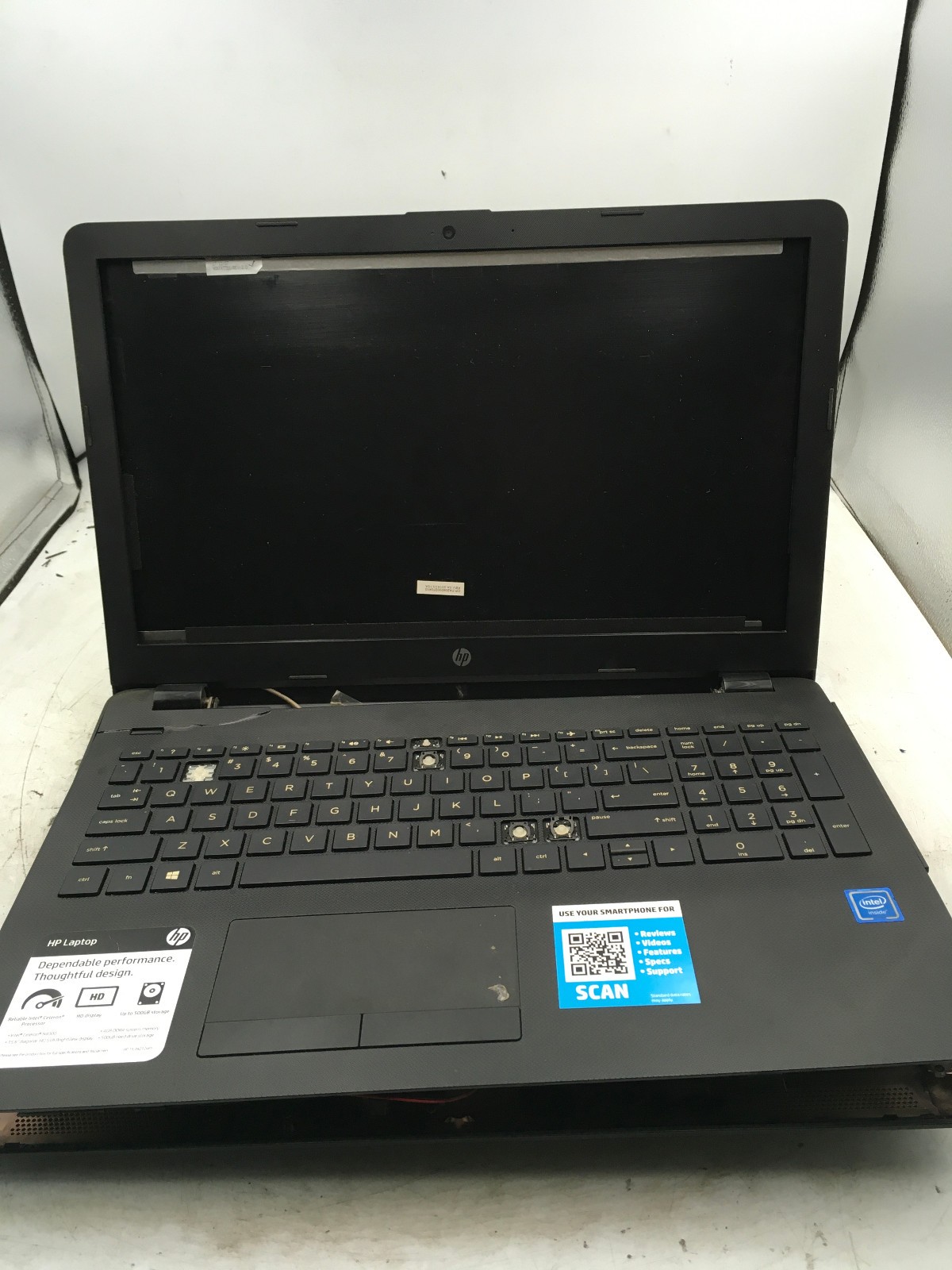 HP 15 BS212WM – FOR PARTS/DAMAGED CASE – INTEL CELERON N4000 – NO RAM -READ-BB