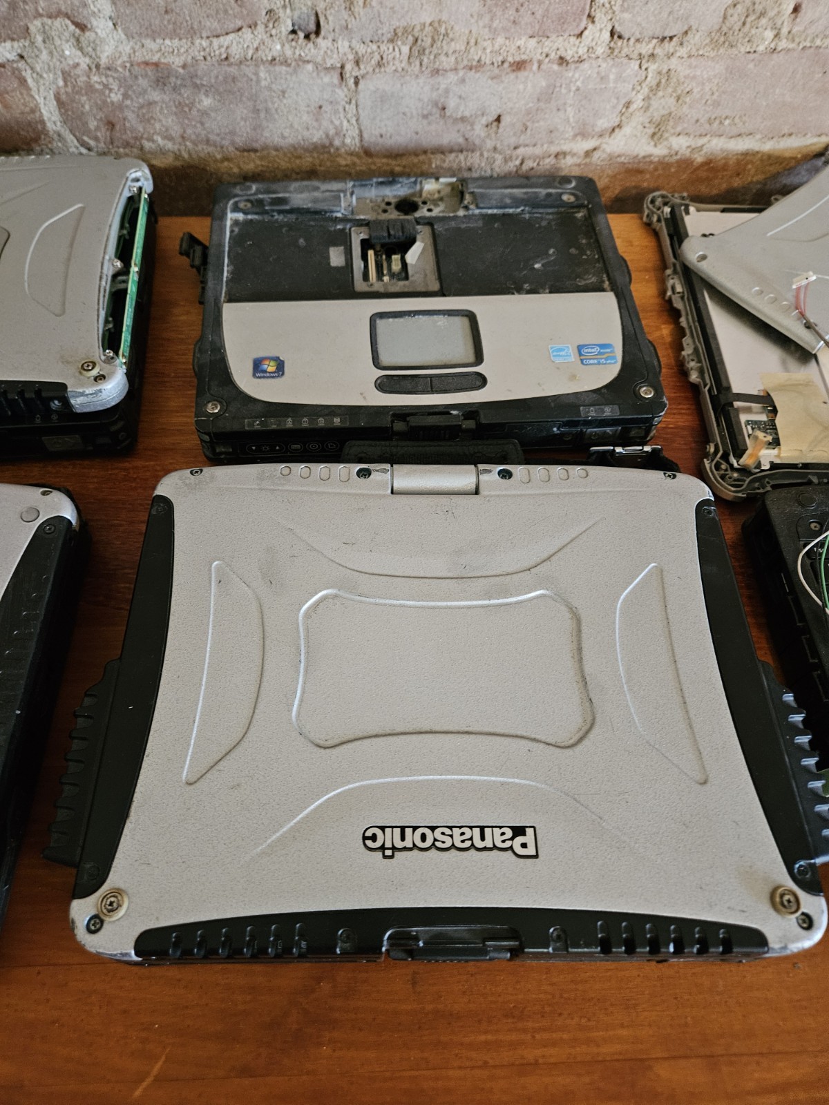 Lot of 7 Panasonic Toughbook CF-19 CF-18 PARTS REPAIR AS-IS – See Pics CF19s