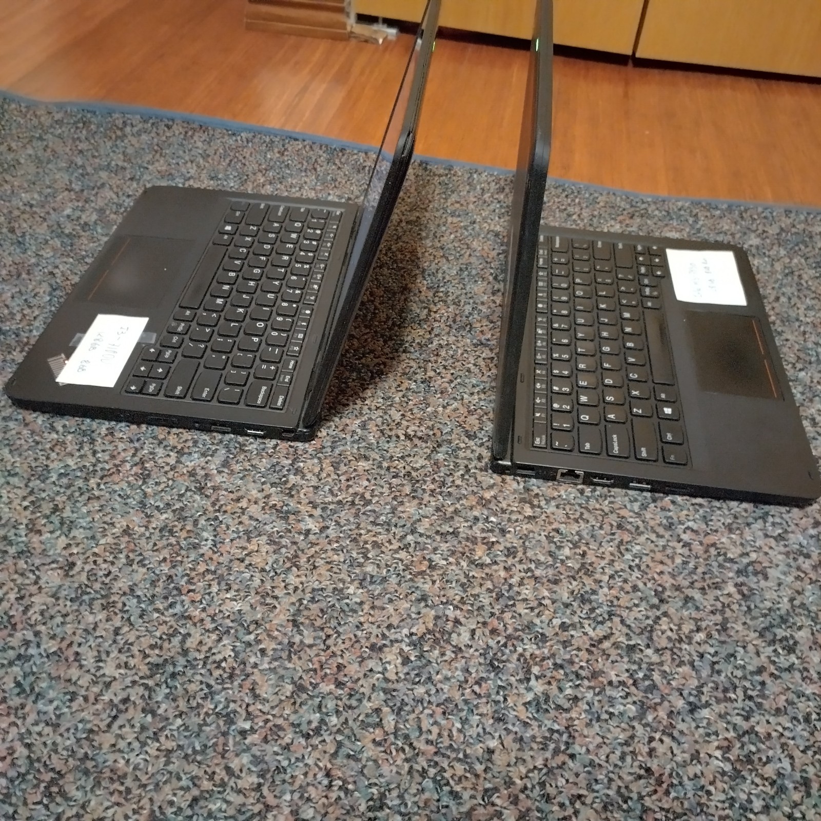 Lot of 3: Lenovo: Yoga 11e: 2 x M3-7Y30 and 1 x I3-7100 – 8GB RAM: 128GB SSD