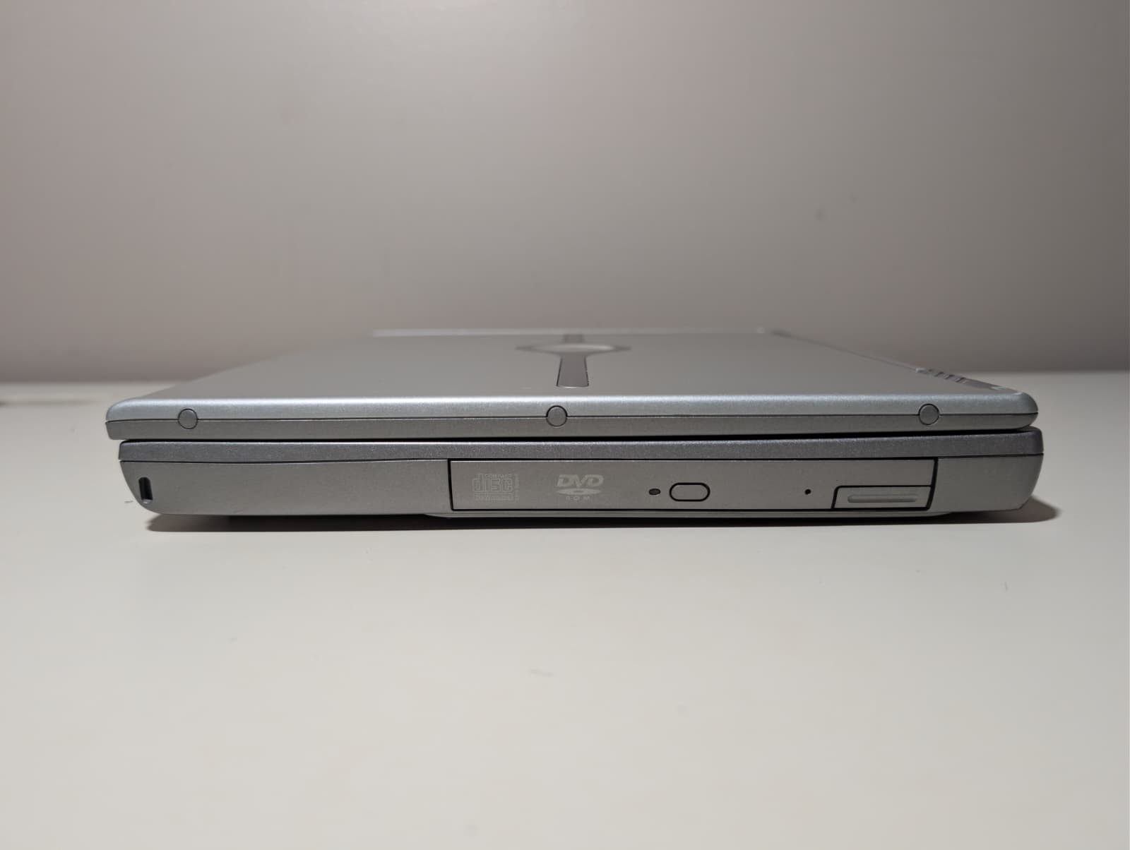 Dell Inspiron 600m | Pentium M 256MB RAM 80GB HDD | AMD Windows 98 SE DVD
