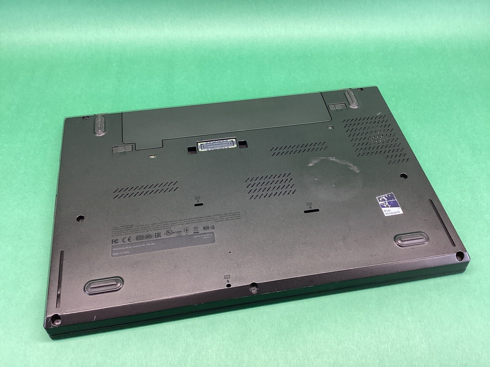 Lenovo ThinkPad T440s Laptop POWERS ON – UNTESTED