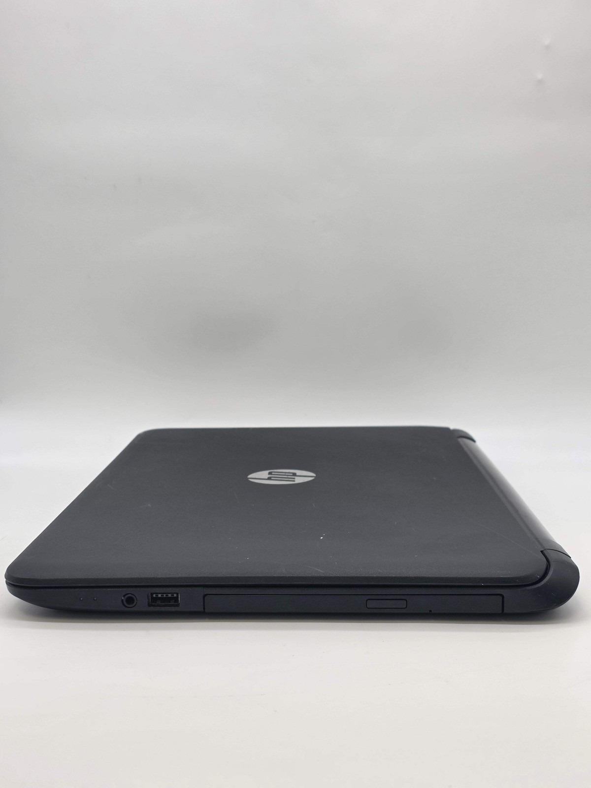 HP 15-1223wm Intel Celeron CPU N3050 4GB RAM 500GB 15-inch Laptop Used