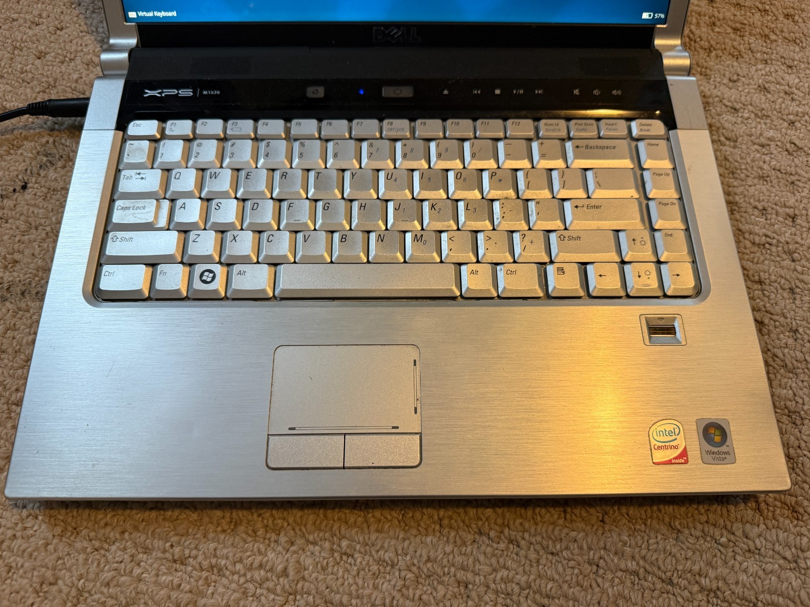 Dell XPS M1530 Notebook 4GB RAM, 250GB SSD, Slot DVD-RW w/AC Adapter & Case