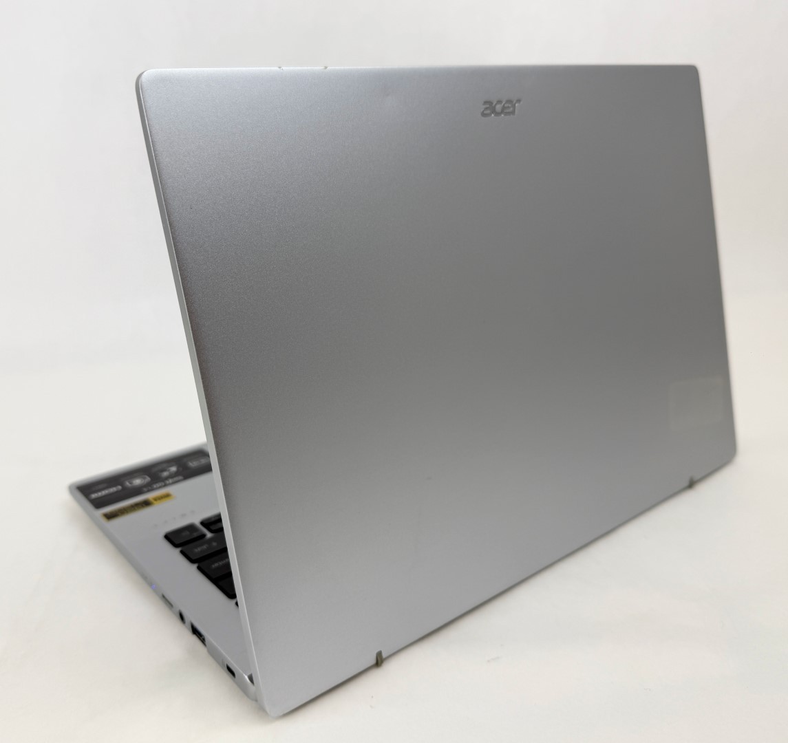 Acer Swift Go SFG14-72T-71QF 14″ FHD+ Touch Ultra 7 155H 16GB 1TB SSD W11H