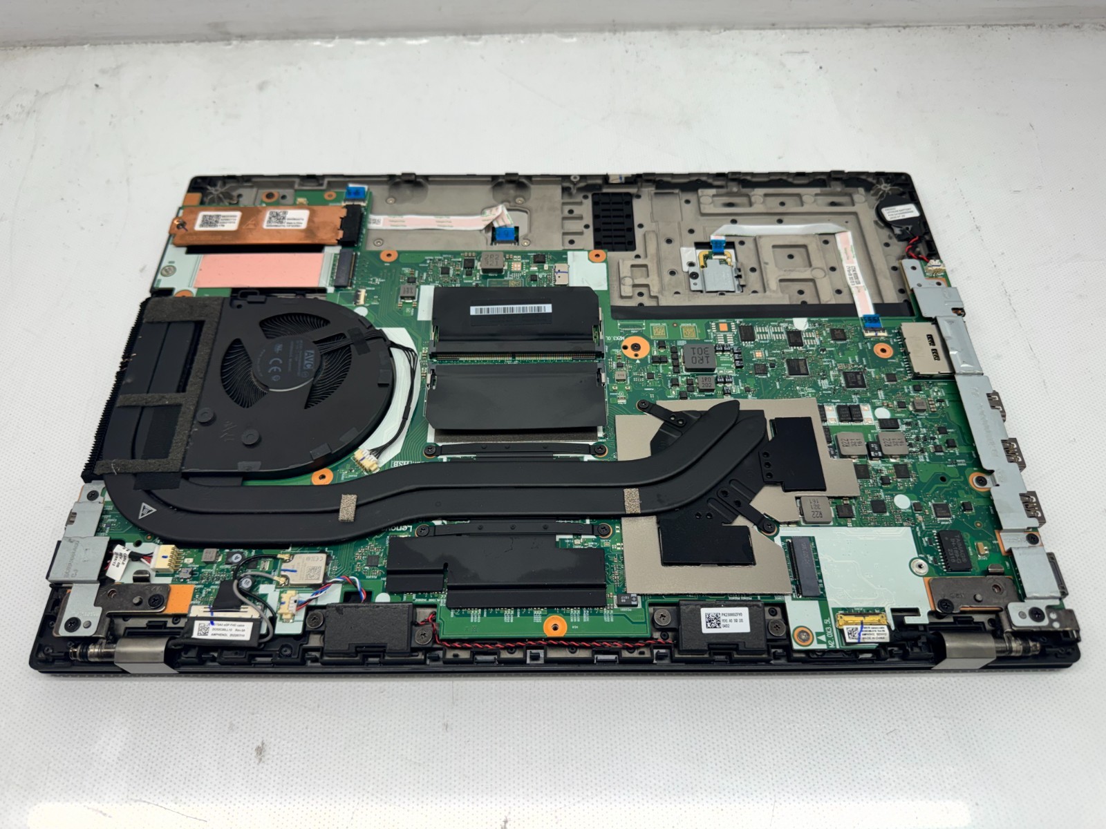 Lenovo ThinkPad P15v Gen 3 15.6″i7-12800H@2.4GHz 16G 256G T600 Win11 W/AC *READ*
