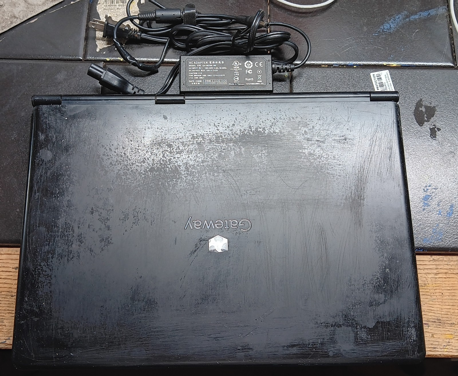 Gateway M-1624 Laptop AMD Turion 64 X2 2Ghz 4GB DDR2 RAM 240GB SSD Win 10 Pro