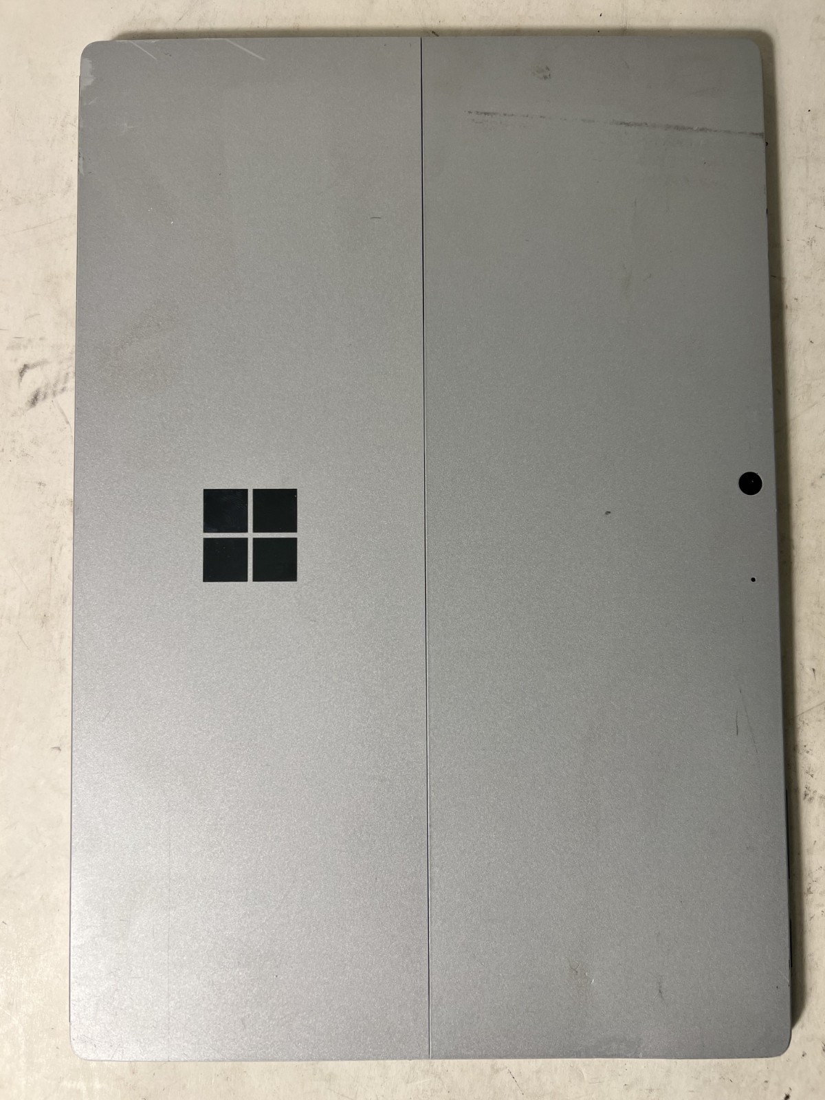 Microsoft Surface Pro 7 1866 Core i7-1065G7 1.3GHz 16GB 256GB Silver PLEASE READ