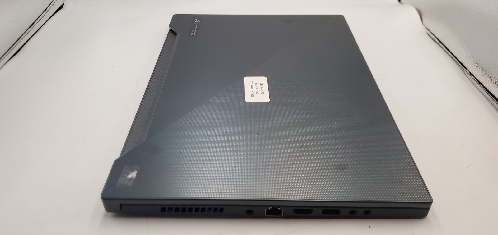 Asus ROG Zephyrus M GU502G Laptop i7-9th Gen No SSD/RAM/AC/Doesn’t Boot