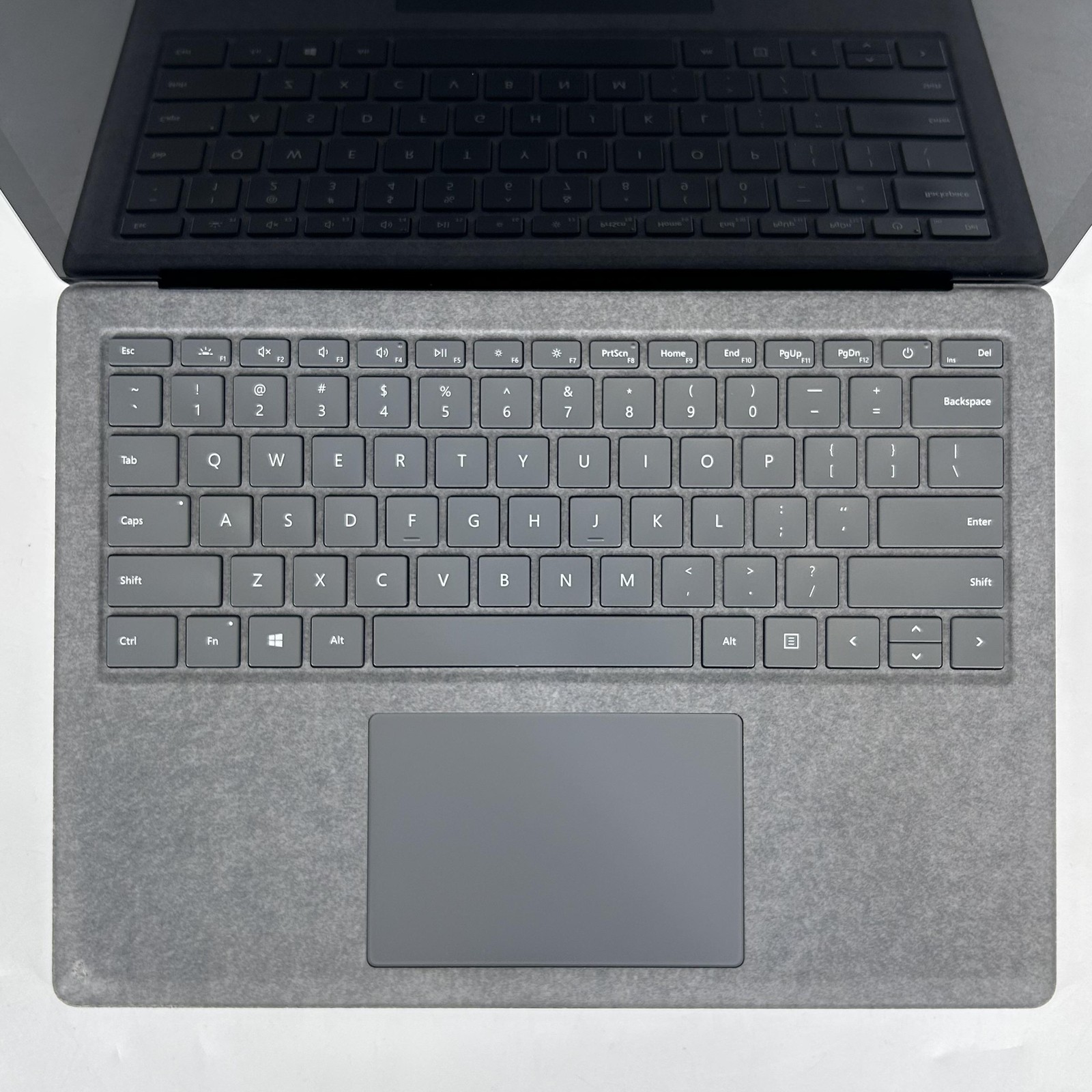 Microsoft Surface Laptop 4 13.5 NON-TOUCH 2K i5-1135G7 2.40GHz 8GB 512GB SSD
