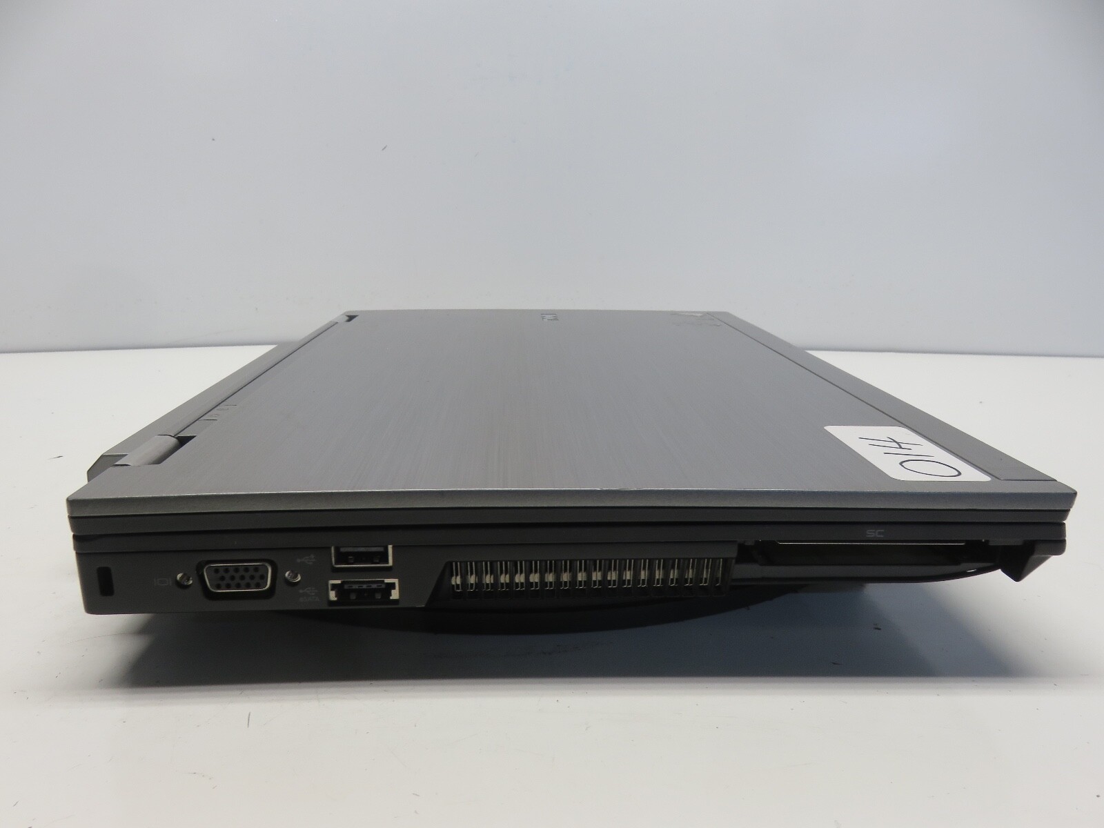 Dell Latitude E6410 Intel Core i5 CPU M560 2.67GHz 2GB 500 GB WIN XP