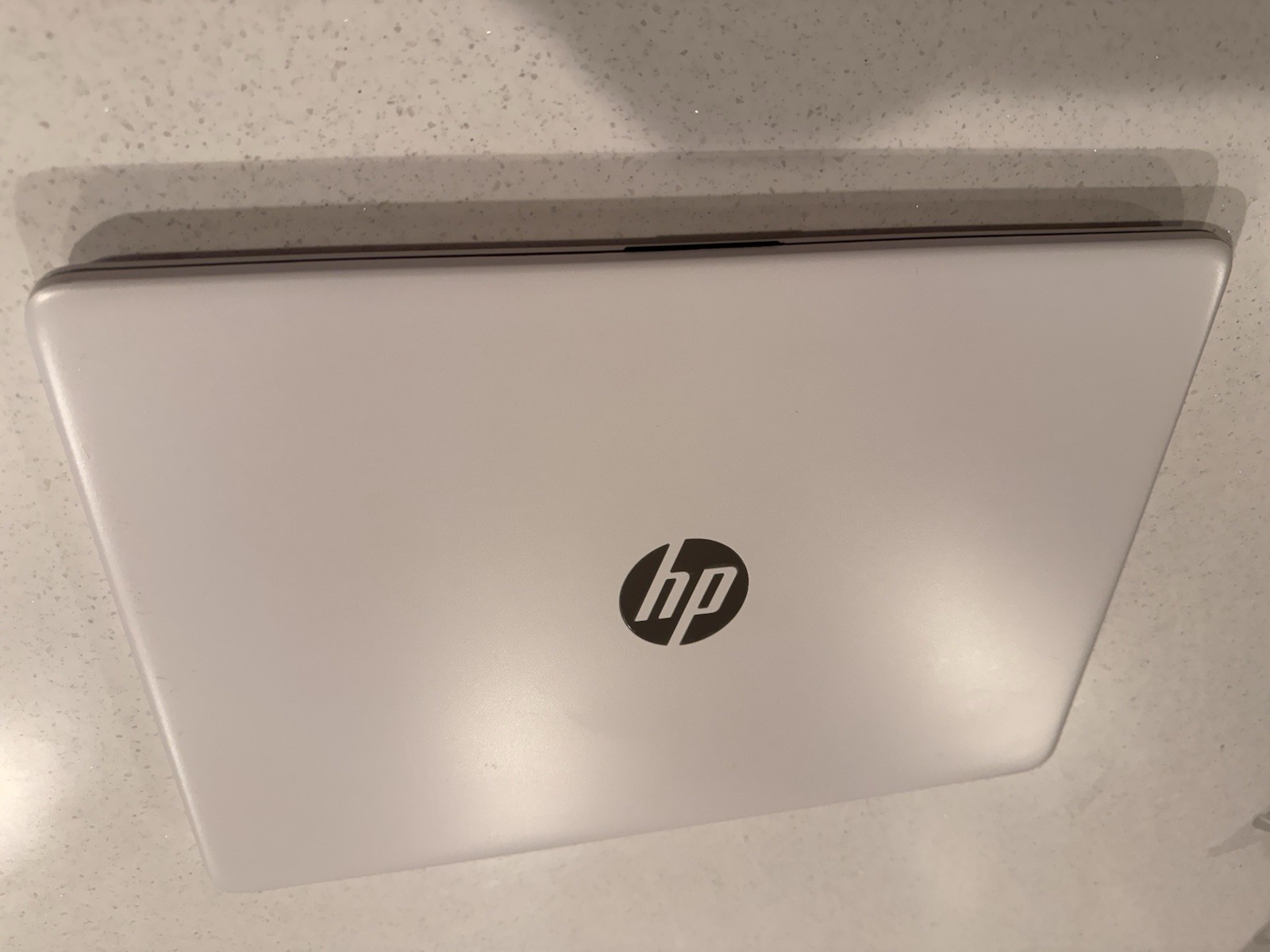 HP 14DQ0052DX 14″ (64 GB, SSD, Intel Celeron N, 1.10 GHz, 4 GB) Laptop White