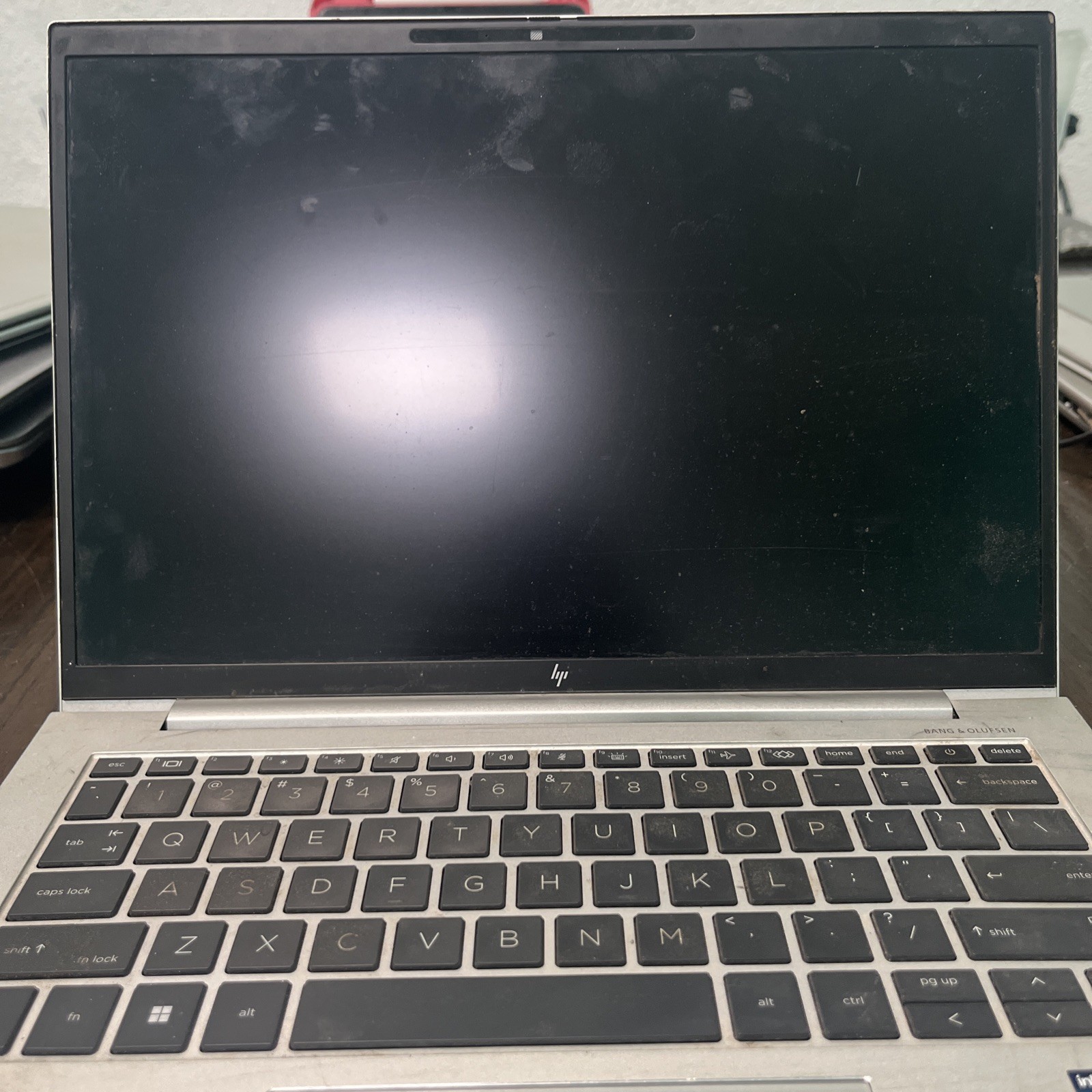 HP EliteBook 840 G10 Laptop i7 1365U 4.7GHz No Ram or SSD no power for parts
