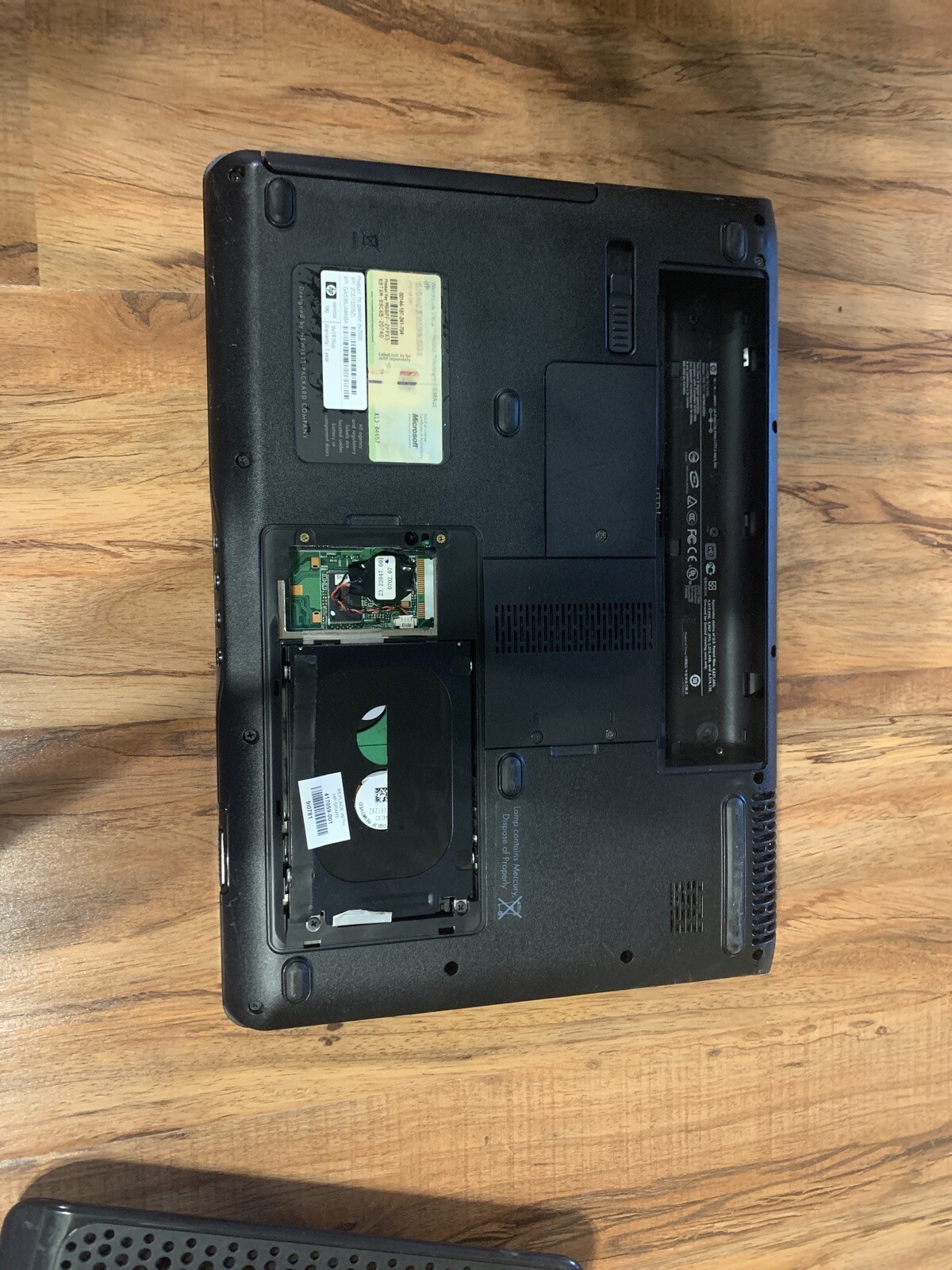 HP Pavilion Laptop Model DV2000 For Parts Only