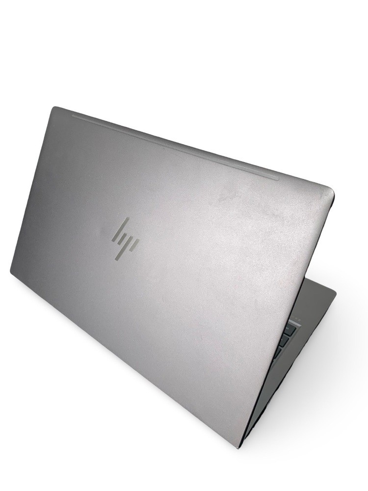 HP ZBook Power G10 – Used – 1TB SSD – 32GB RAM – Includes Charger & Case
