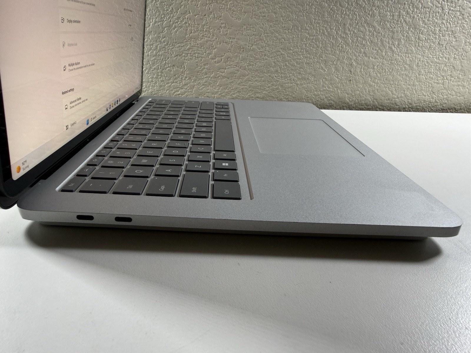 Microsoft Surface Laptop Studio 14 2K TOUCH 3.3GHz i7-11370H 32GB 1TB RTX A2000