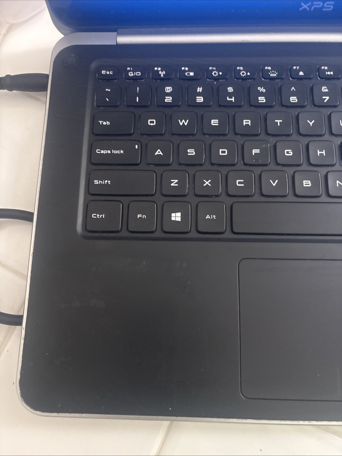 Dell XPS 14 L421X Laptop – No HDD/SSD – Needs Battery – Powers On – Parts/Repair