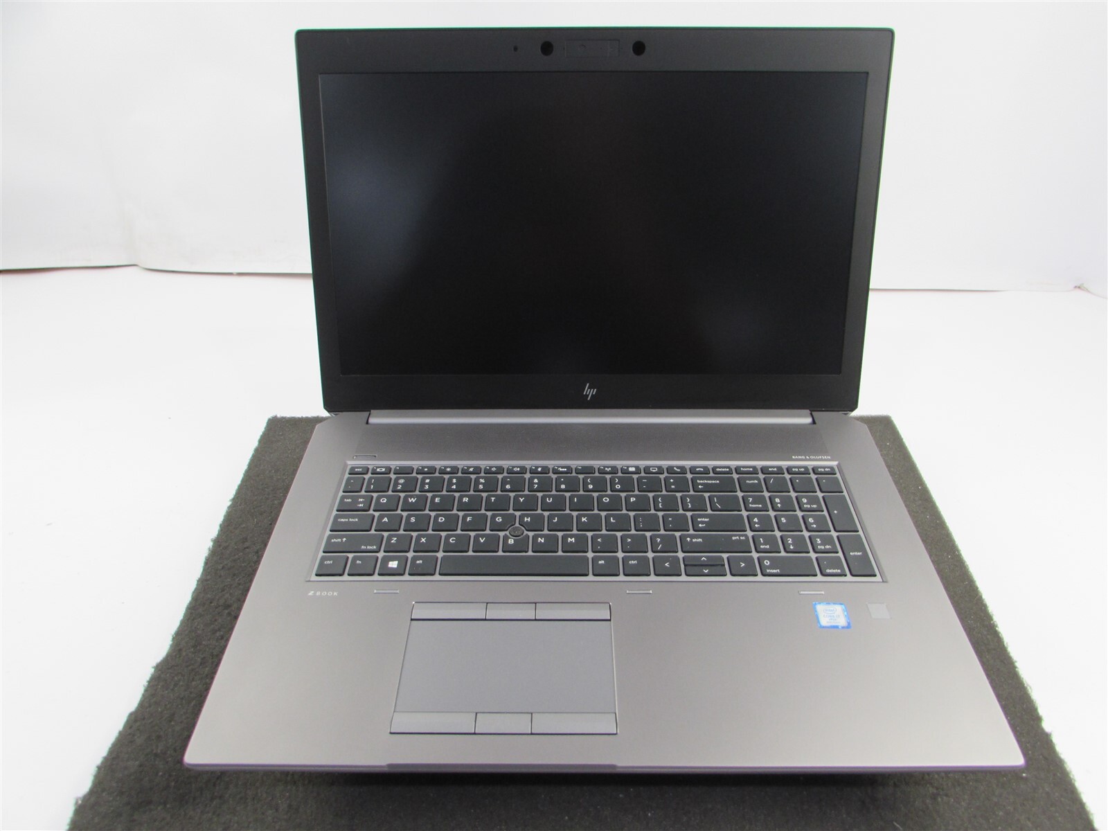 HP ZBOOK 17 (G6) 17.3″ FHD CORE I7-9850H 512GB SSD 32GB RAM RTX 4000 NO O.S