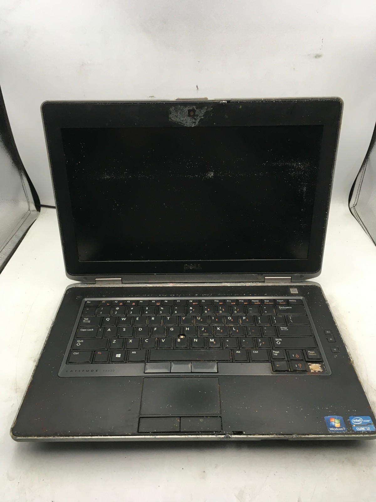 DELL LATITUDE E6430 – FOR PARTS/REPAIR – INTEL I7 3RD GEN – NO RAM -READ DESC-BB