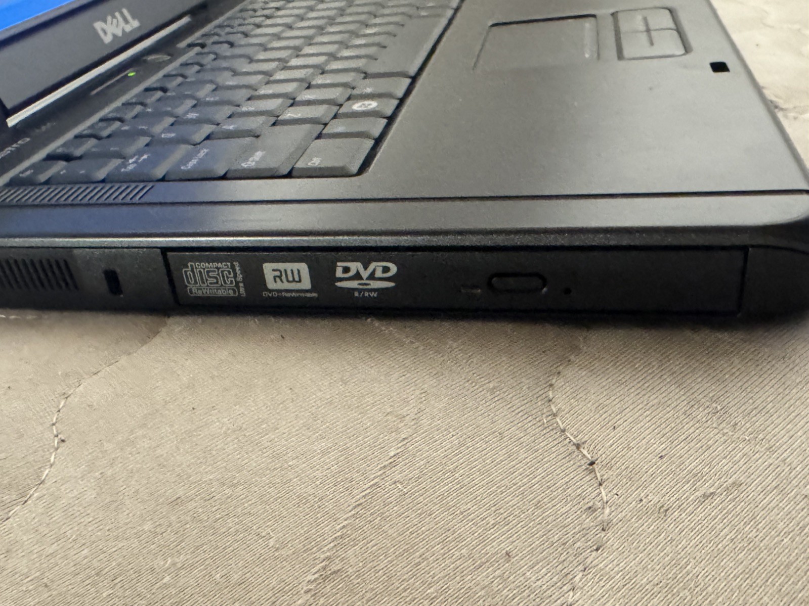 Retro Gaming Laptop Dell Vostro 1000 AMD 1.9GHz 2GB 80GB ATI Radeon Windows XP