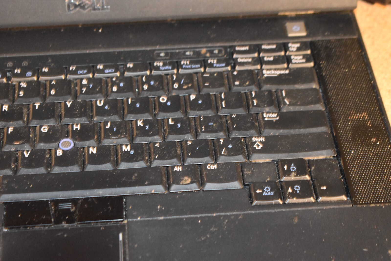 Dell Latitude E6500 Core 2 Duo 4GB RAM 250GB HDD Windows XP NVidia NVS 1440×900