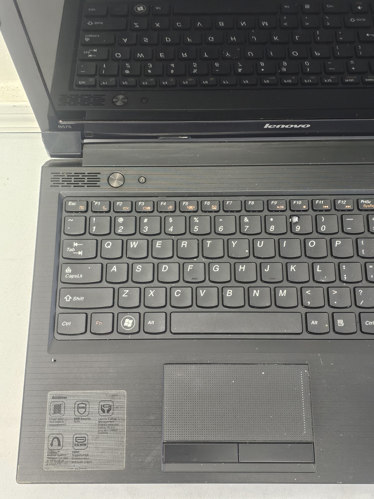 Lenovo B575 Laptop – AMD E-350 – 4GB RAM – 320GB HDD – Windows 10