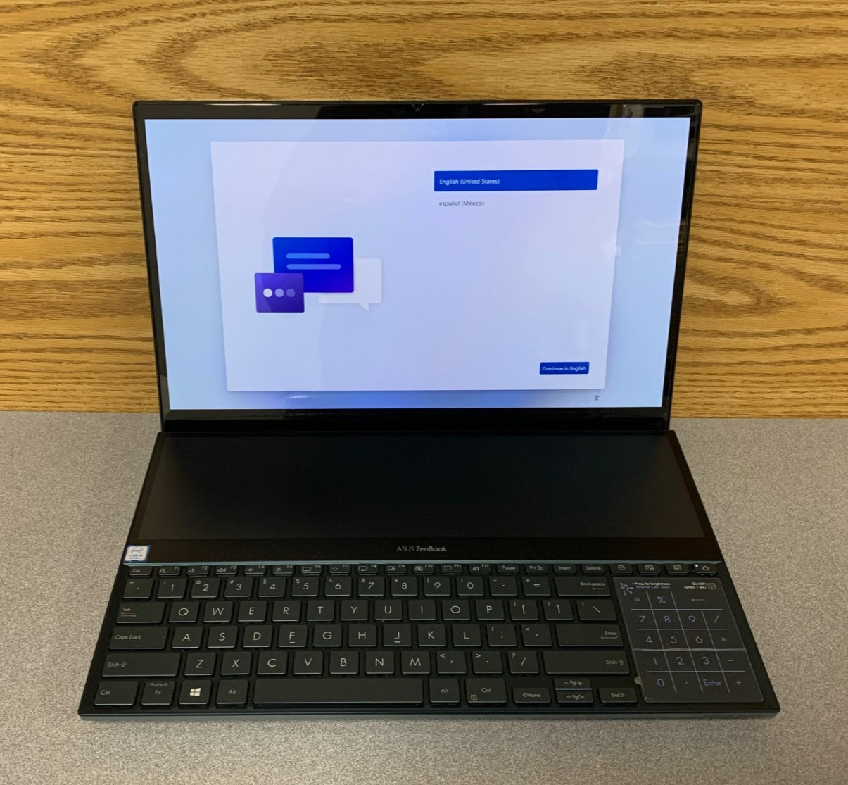 ASUS ZenBook Pro Duo 15.6″ 4K Touch Windows 11 i9 32GB RAM 1TB SSD RTX 2060