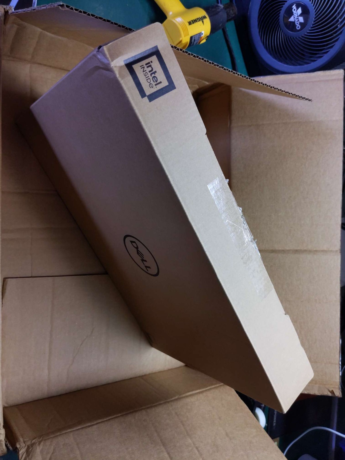 (Custom:16G+1TSSD)Dell Inspiron 15 3520 15.6″ Touch Display Core i5-1235U
