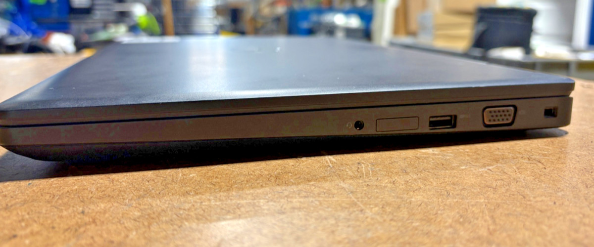Dell Latitude 5591 15.6″ FHD i5-8300H 8GB 256GB SSD No OS No Charger