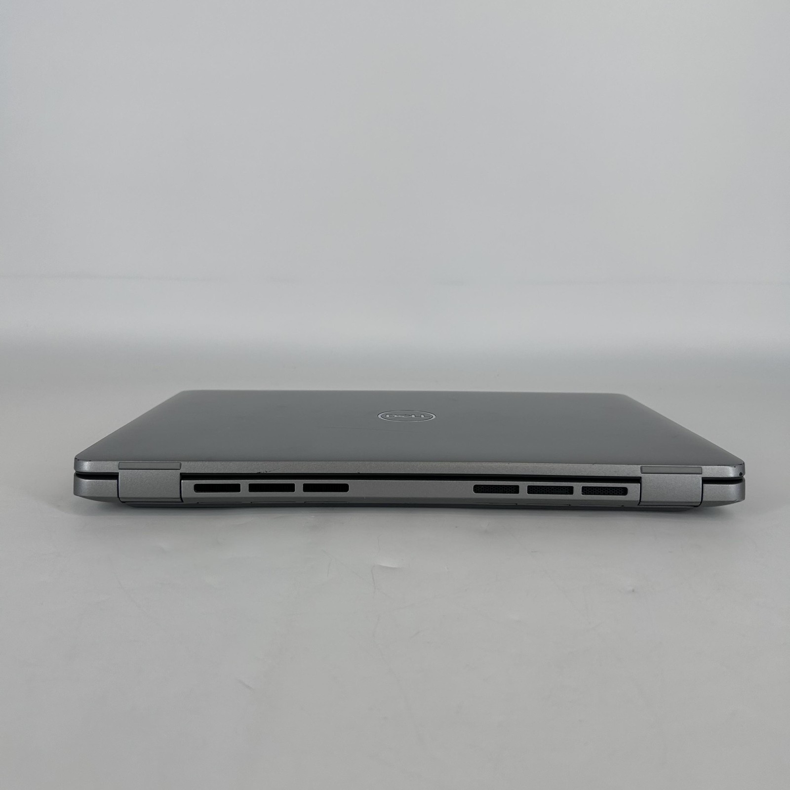Dell Latitude 5440 14 FHD TOUCH 1.9 GHz i7-1370P 32GB 512GB SSD Very Good