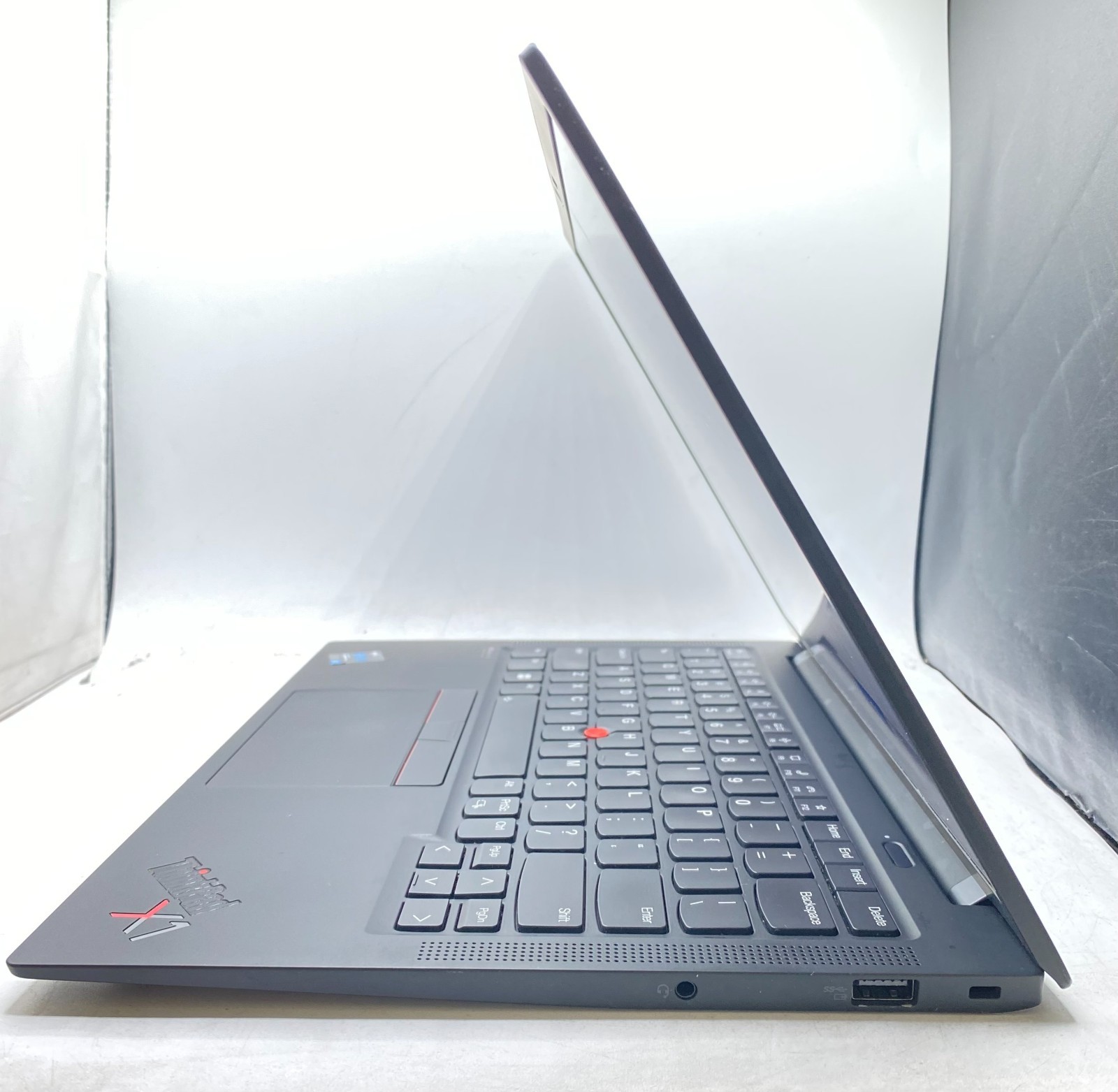 FOR PARTS Lenovo X1 Carbon Gen 9th 14″ Intel Core i7-1185G7 16GB RAM 512GB SSD
