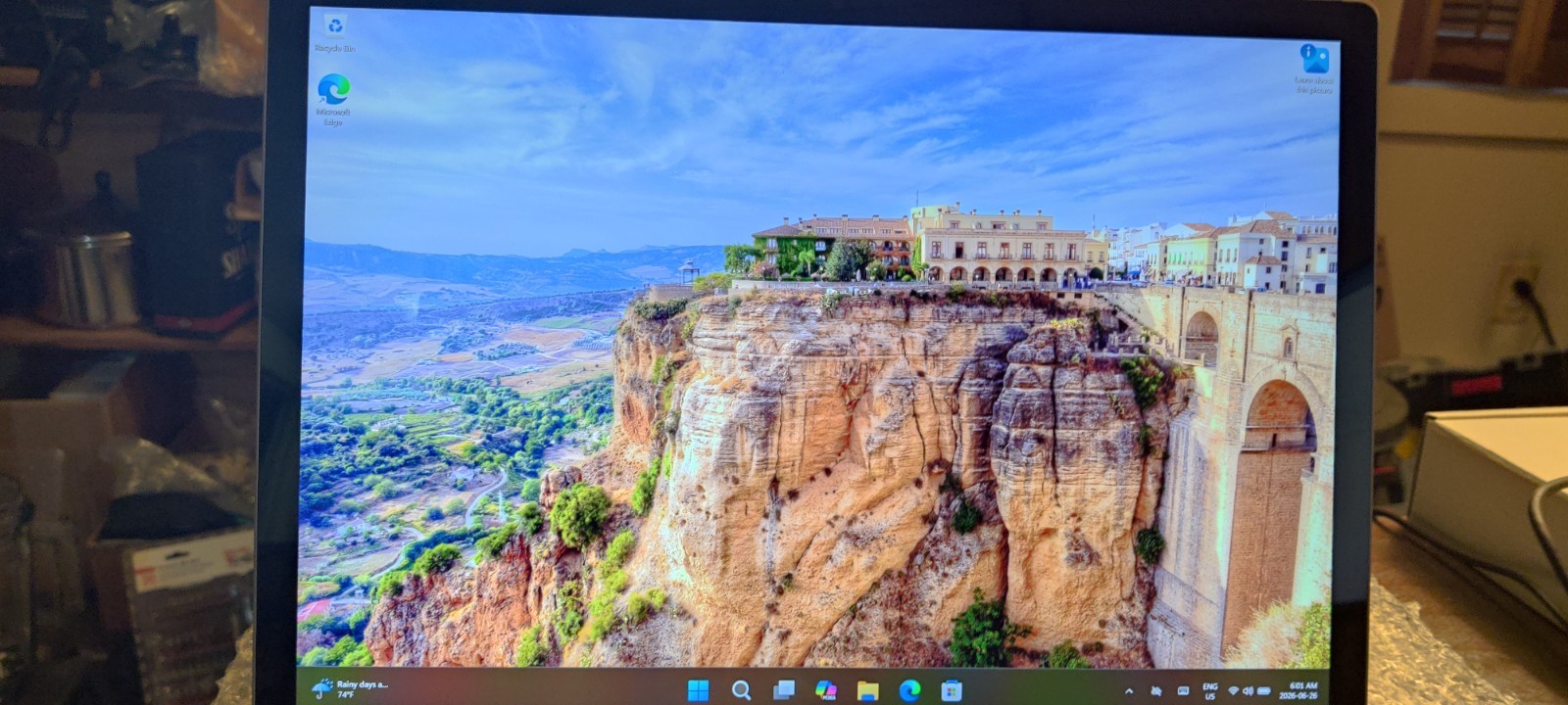 Microsoft Surface Book 3 15″ i7|16|256GB Tablet only Cycle #35