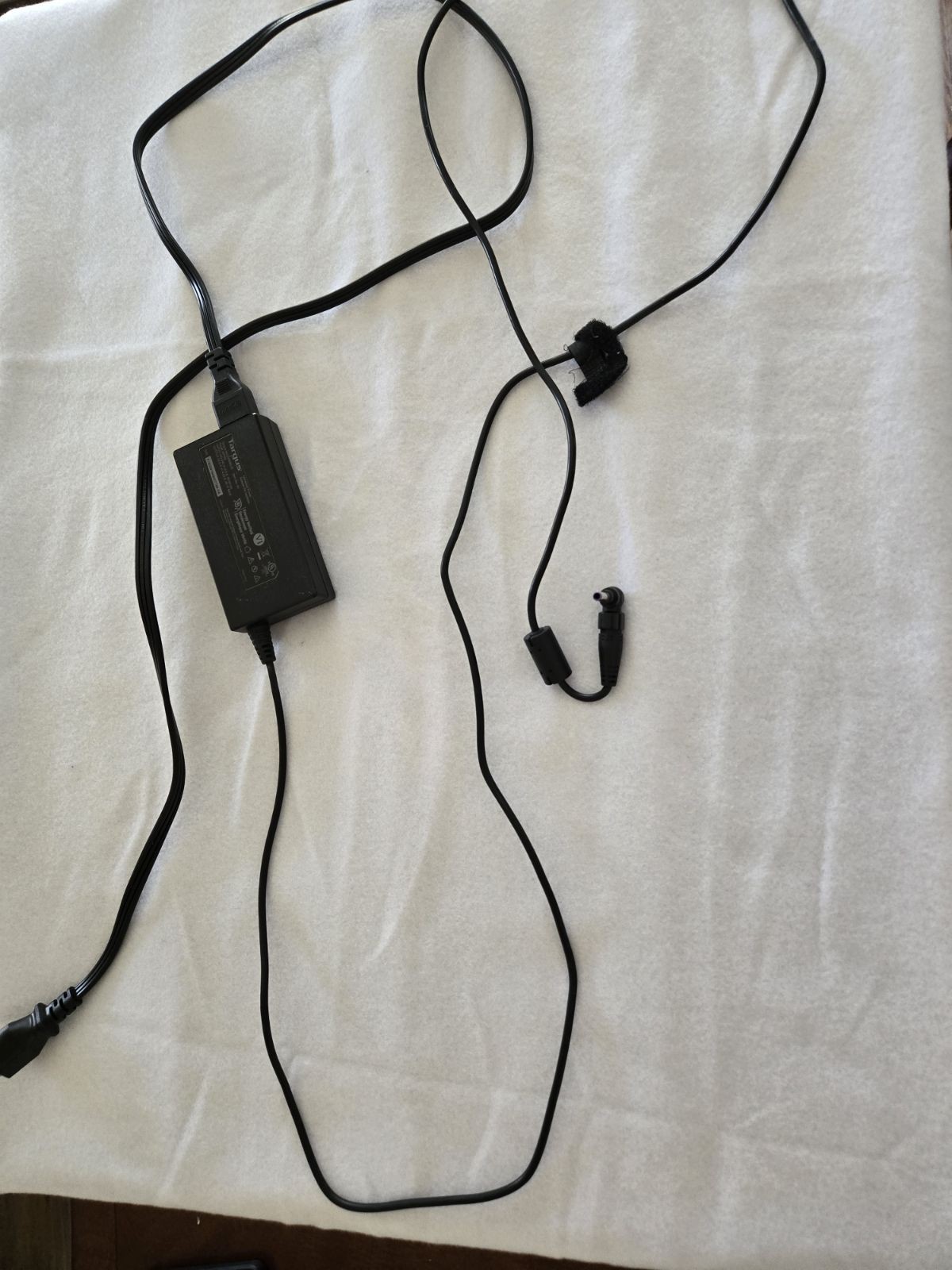HP laptop/notebook, Webcam, Wifi, Windows 11, Touchscreen, Comes with charger