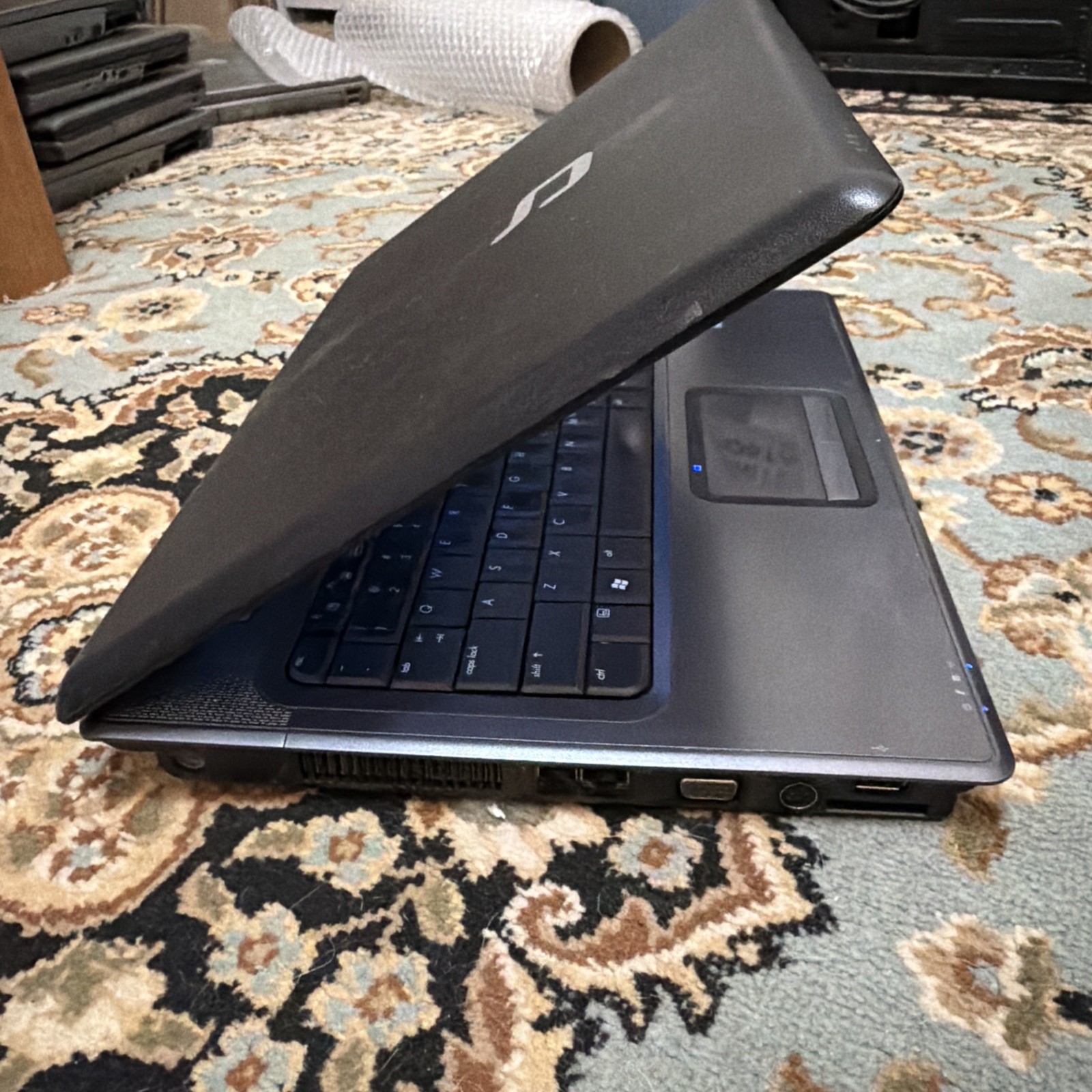 Compaq Presario C700 Windows XP Laptop Intel Pentium T2390 1.83GHz 160gb HDD 2GB