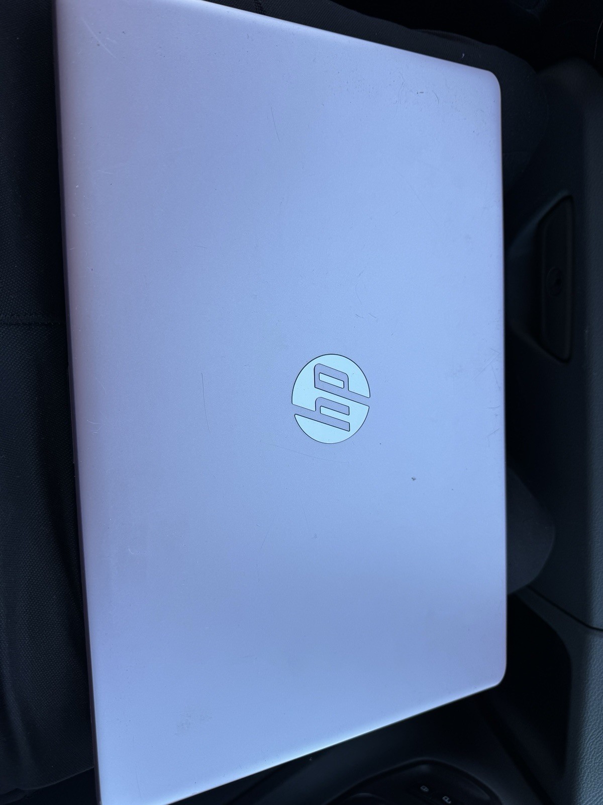 HP Stream 14-ds0040nr 14′ AMD A4-9120e 1.50 GHz 4GB RAM 32GB Pink
