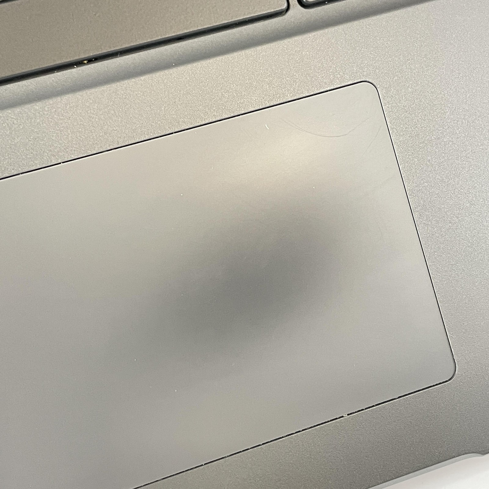 Dell Latitude 3540 15.6 Black FHD 1.3 GHz i5-1335U 16GB 256GB SSD – Good