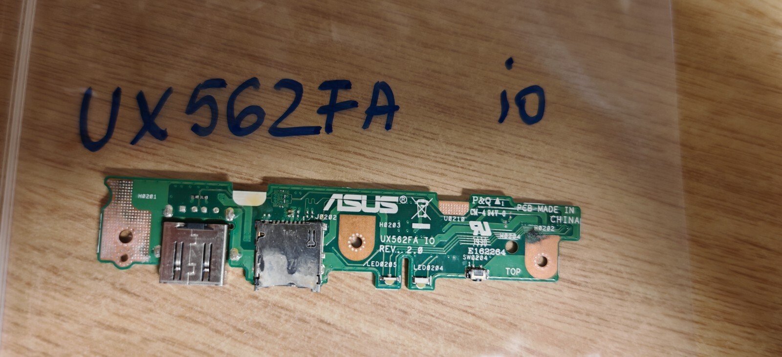 ASUS UX562 USB LED SD CARD UX562FA IO REV. 2.0