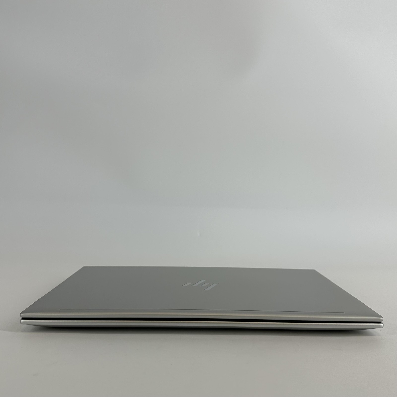 HP Elitebook 845 G11 14 FHD+ TOUCH 3.3 GHz Ryzen 7 PRO 8840U 32GB 512GB SSD