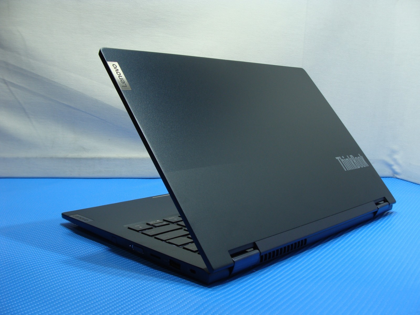 Lenovo ThinkBook 14s Yoga G2 IAP 14″FHD TOUCH Core i5-1235U 1.3GHz 16GB 512GB