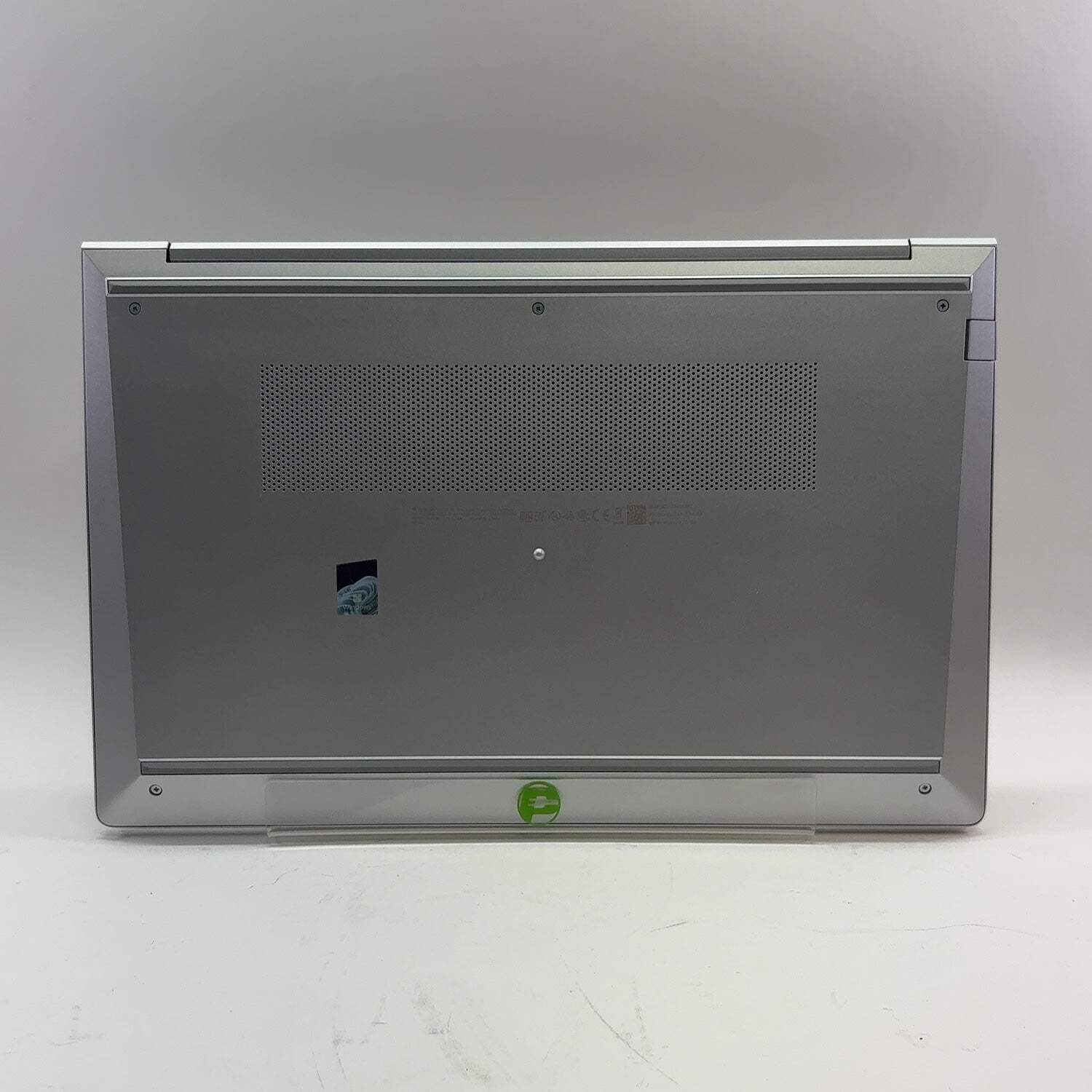 HP ProBook 450 G9 15.6″ i7-1255U 1.7GHz 16GB RAM 512GB SSD